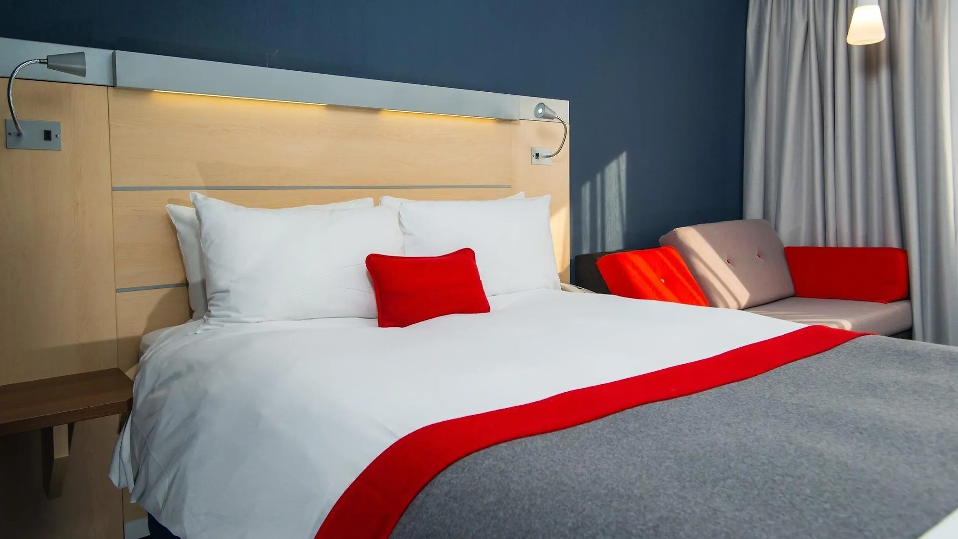 Hotel Holiday Inn Express Exeter East By Ihg