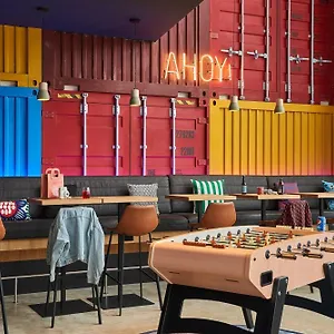 https://moxy-southampton.bournemouth-hotels.org