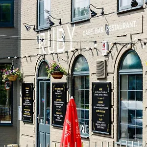 Oyo Ruby Pub & Regno Unito
