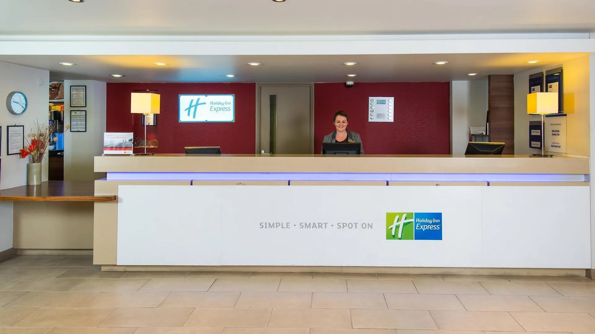 Holiday Inn Express Exeter East By Ihg Hotel